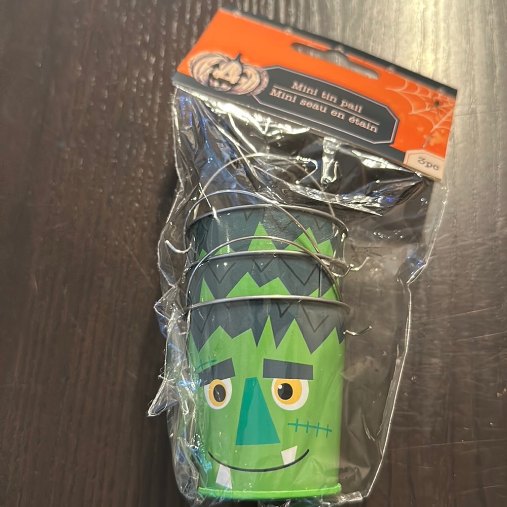 Halloween Mini tin pail